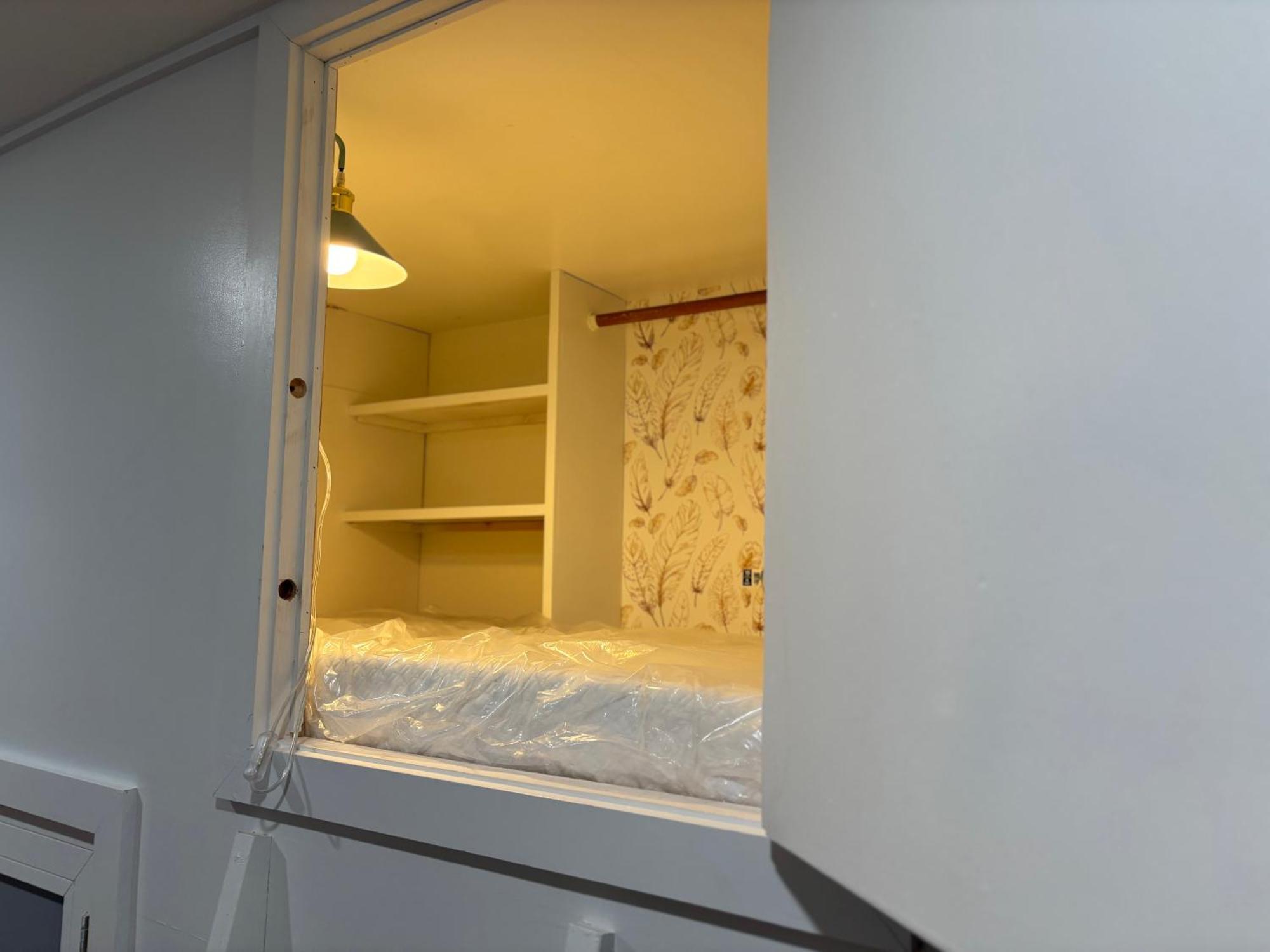 Capsule Hostel Newark Esterno foto